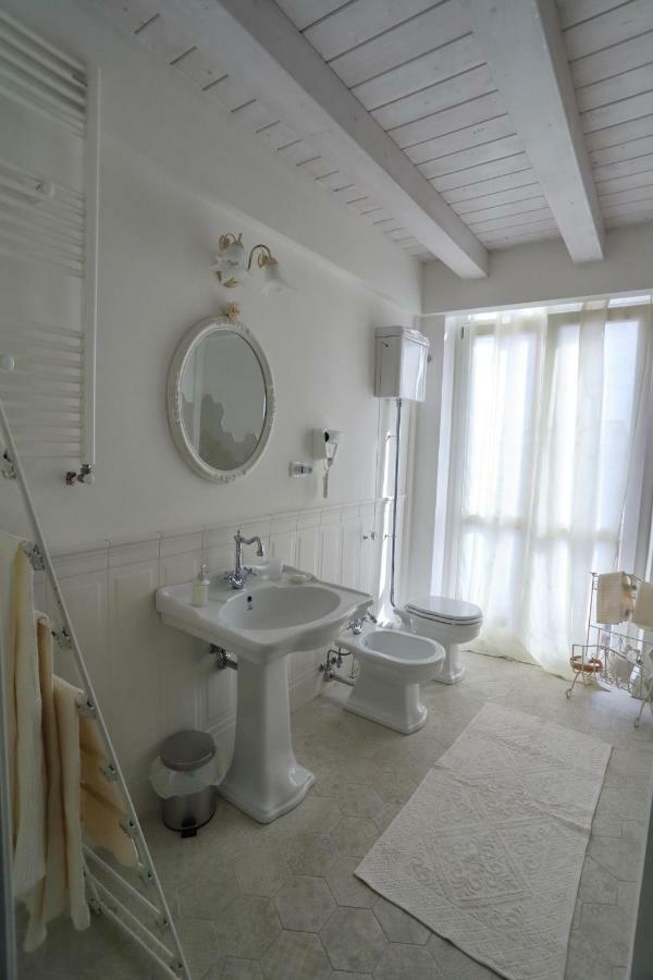 Angels'Home Пиццо Экстерьер фото