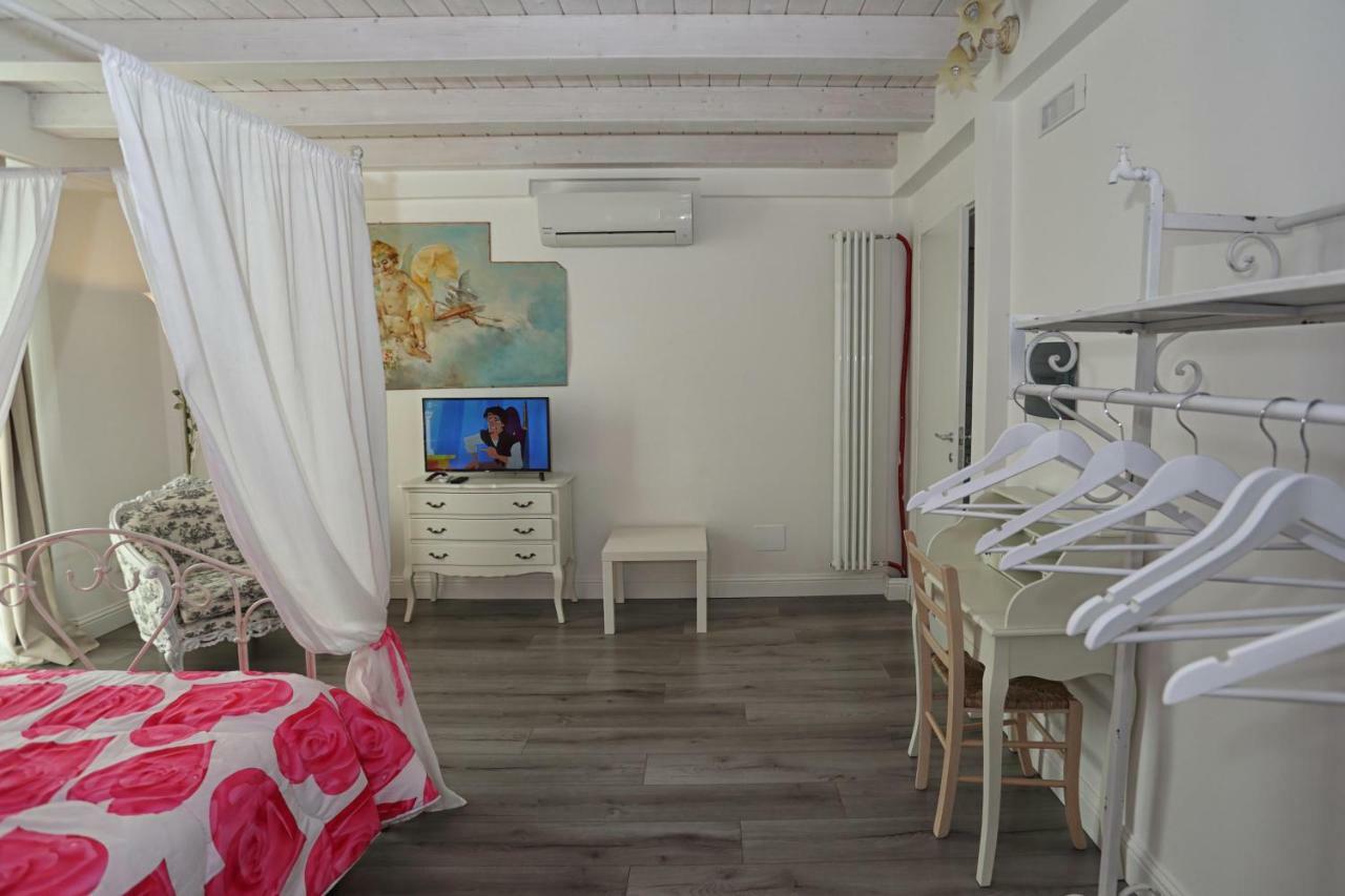 Angels'Home Пиццо Экстерьер фото